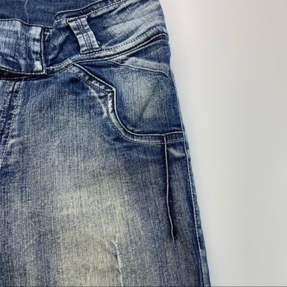 Equilibrium Blue Distressed Shape Enhancing Skinny Jeans Size 7 - Picture 8 of 15